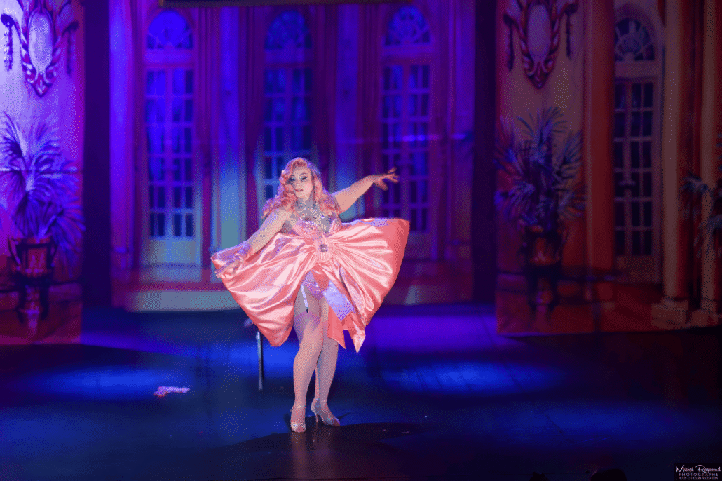 Montreal-burlesque-festival-samedi-21pm 7.remini-enhanced