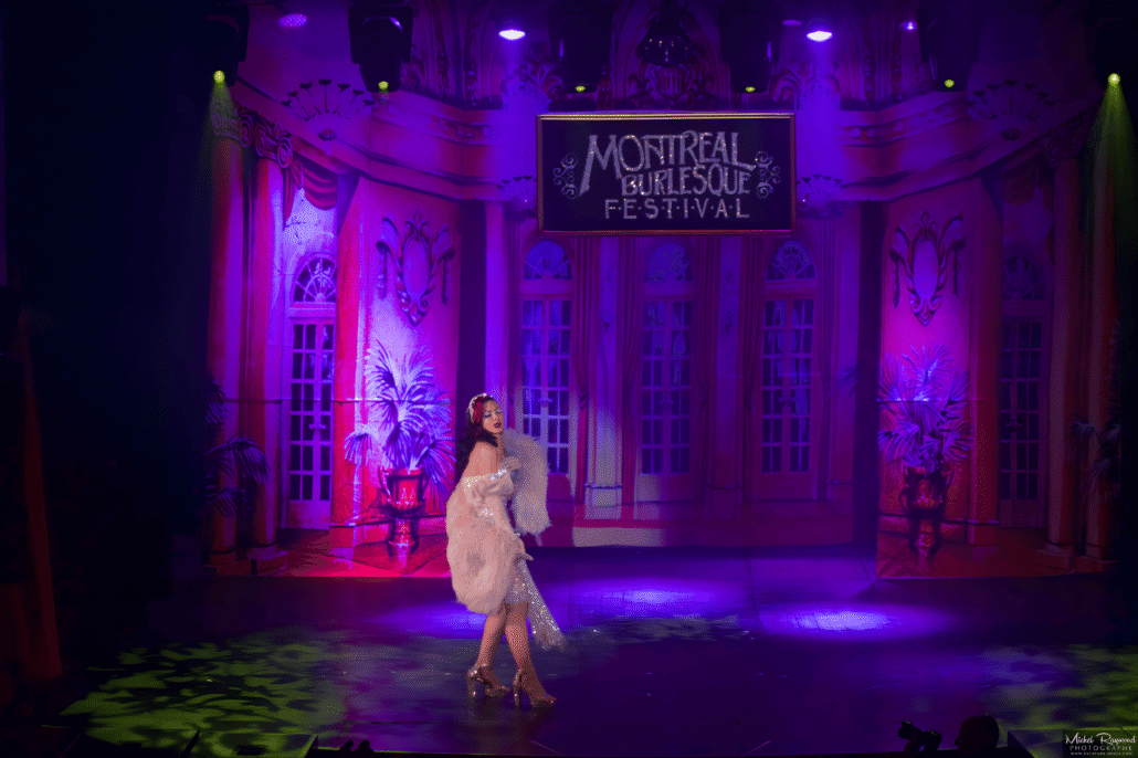 Montreal-burlesque-festival-samedi-21pm 87.remini-enhanced